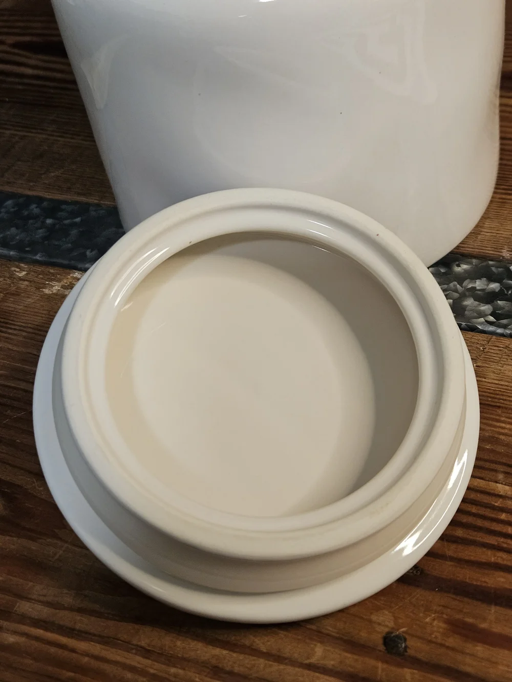 Rae Dunn White Ceramic 'Bone Appétit' Canister